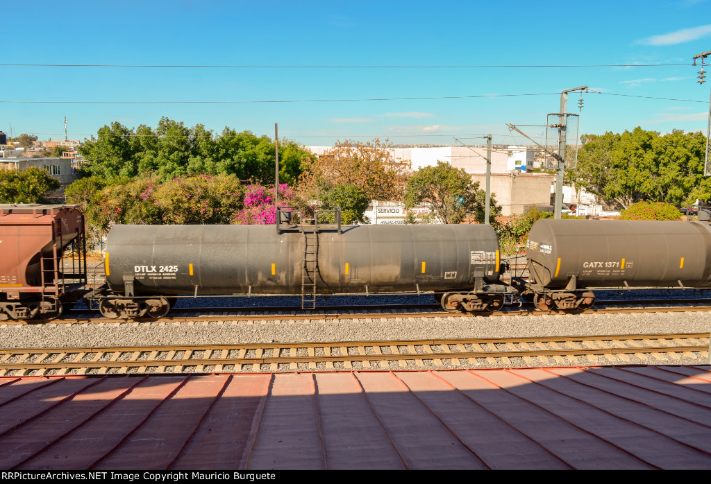 DTLX Tank Car